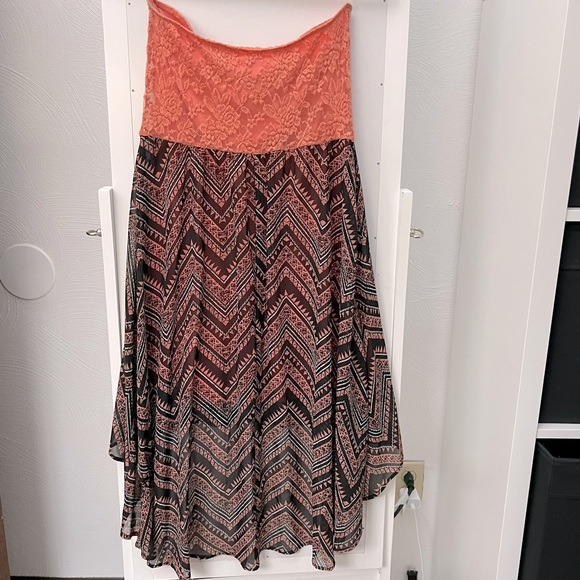 L8teR High-low Strapless Dress - Picture 7 of 7